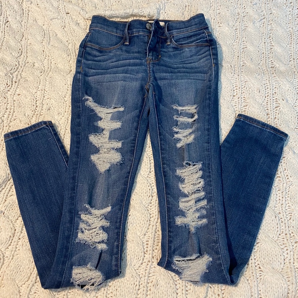 pac sun jeans !